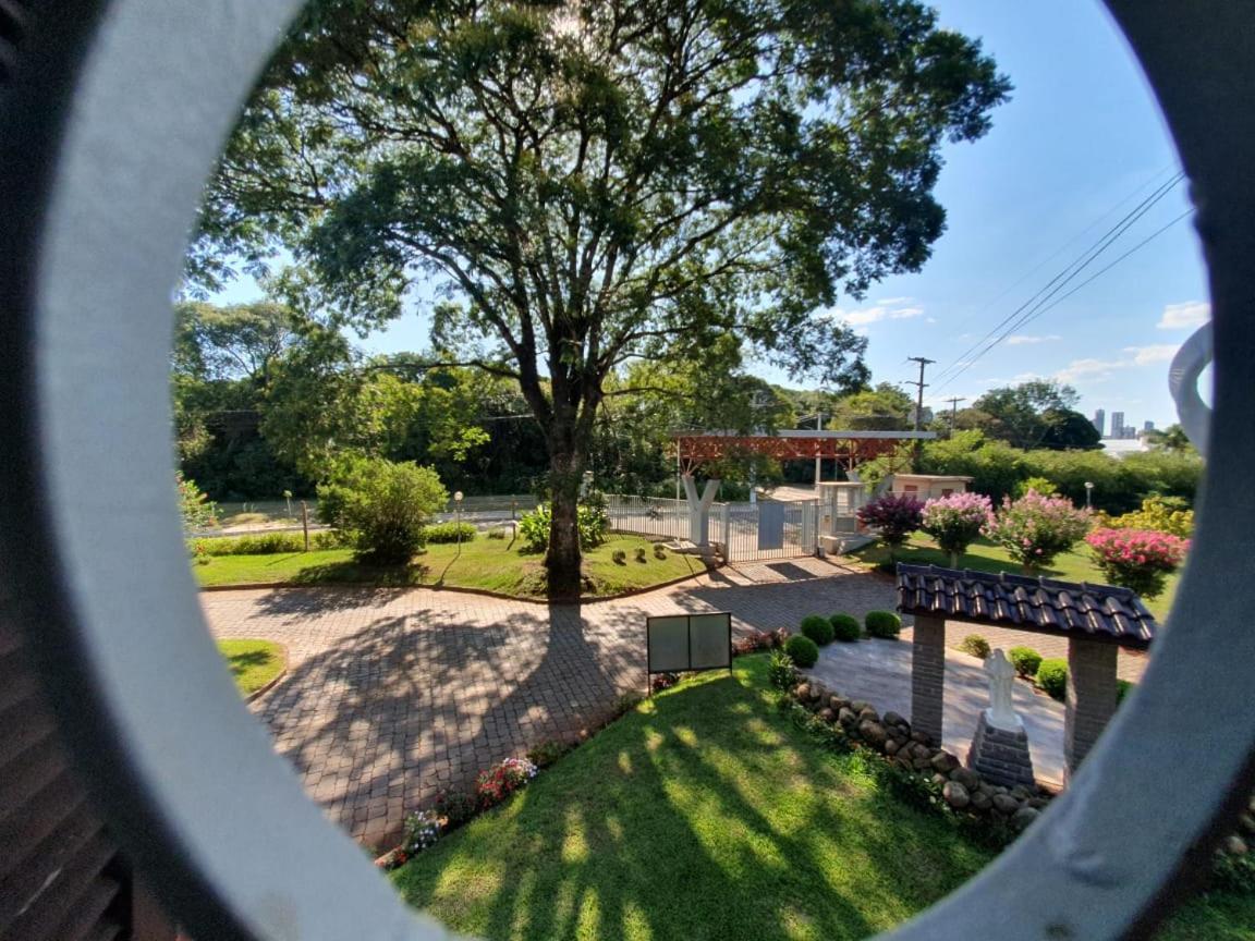 Casa Santa Cruz Hotel Passo Fundo Luaran gambar