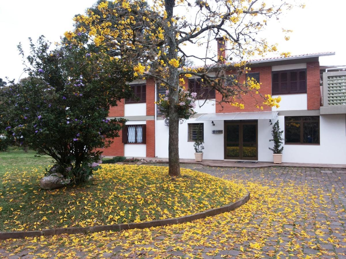 Casa Santa Cruz Hotel Passo Fundo Luaran gambar